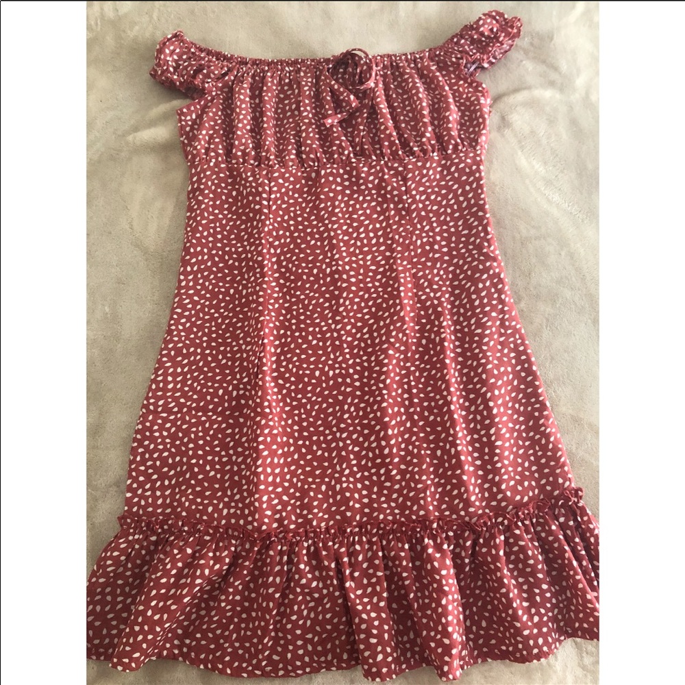 A off the shoulder light weight summer dress